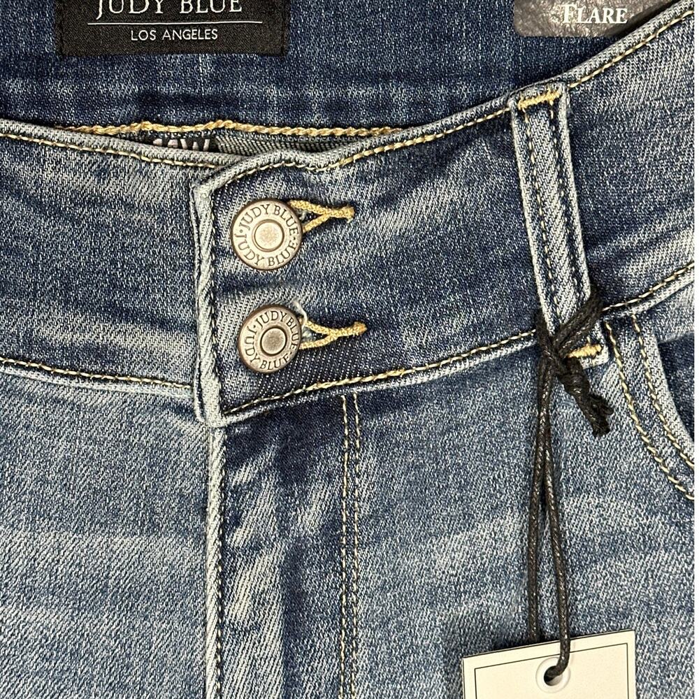 Judy Blue Sz 14W High Waist Flare Jeans Tall Double Button Tinted Blue Denim - Picture 4 of 15